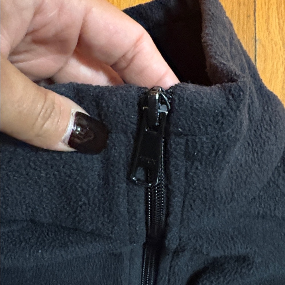 Columbia Black Fleece Jacket - Picture 3 of 5
